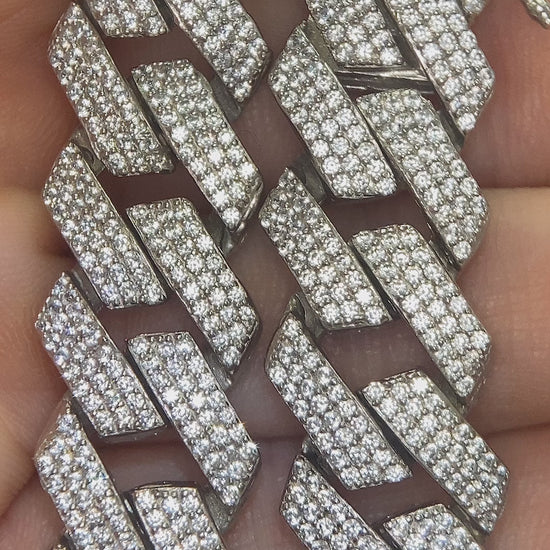 2023-05-22-17-39-41.mp4